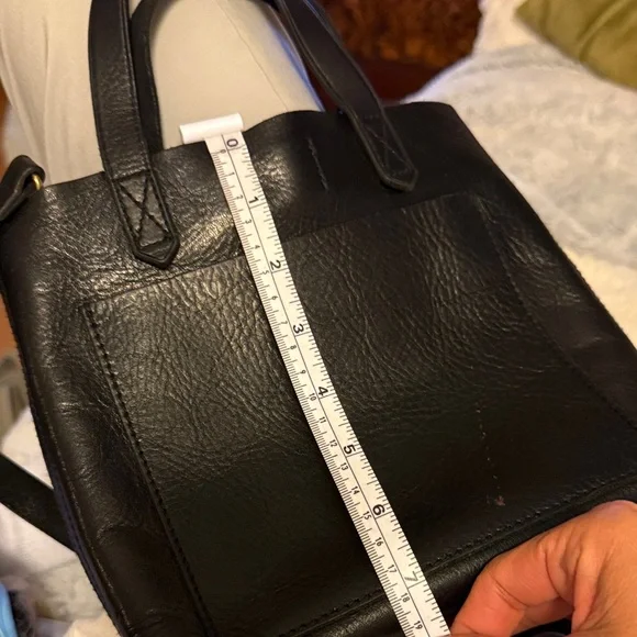 Elegant Black Leather Women's Bag - Picture 6 of 6